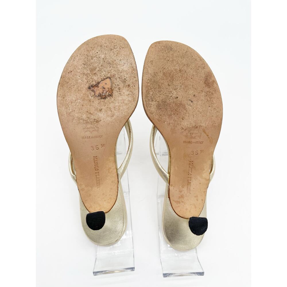 Manolo Blahnik Vintage Paterno Gold Leather Thong Kitten Heel Sandals IT 36.5 - Picture 10 of 12